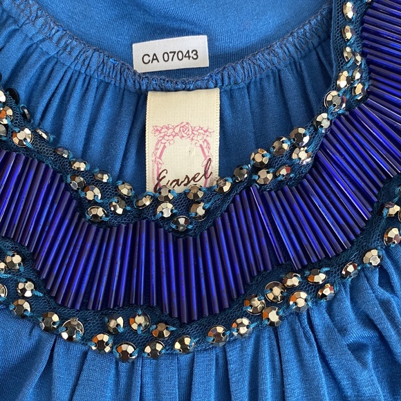 3/$15. Blue tunic style blouse by Easel. Size small made in the USA. - Picture 4 of 7